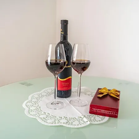 History Center דירה זאדאר