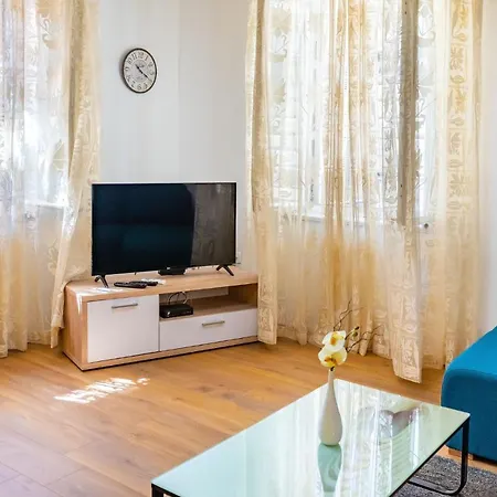 History Center Apartment